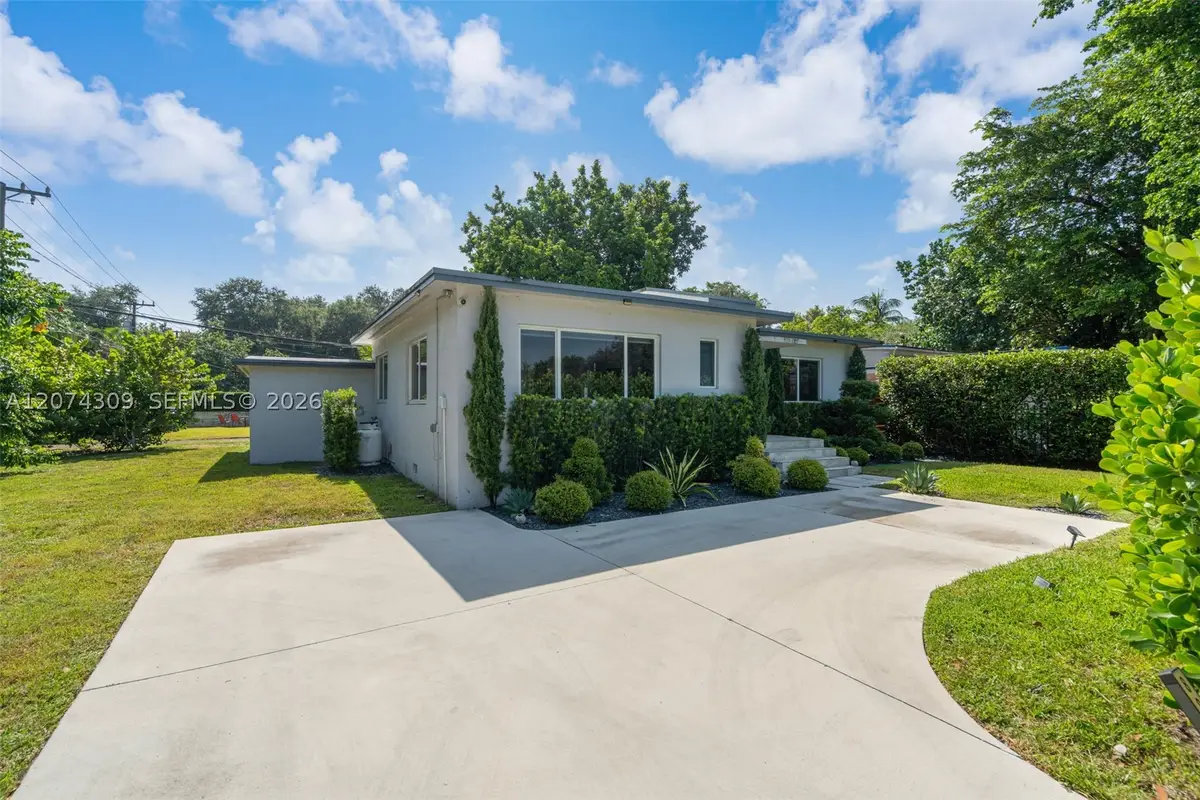 8911 N Miami Ave, El Portal, FL 33150 - #1