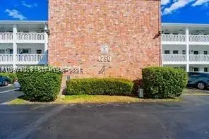 4750 NW 10th Ct #308, Plantation, FL 33313