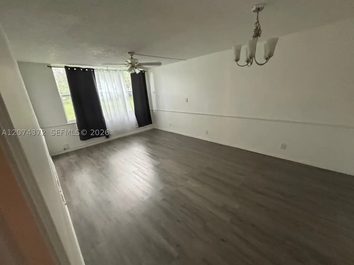 9471 Evergreen Pl #106, Davie, FL 33324 - #1