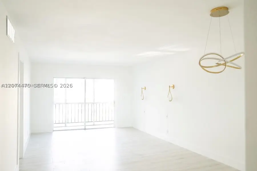 220 SW 9th Ave #306, Hallandale Beach, FL 33009 - #2
