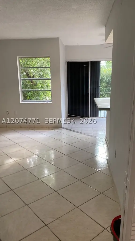 9370 W Flagler St #204B, Miami, FL 33174 - #3