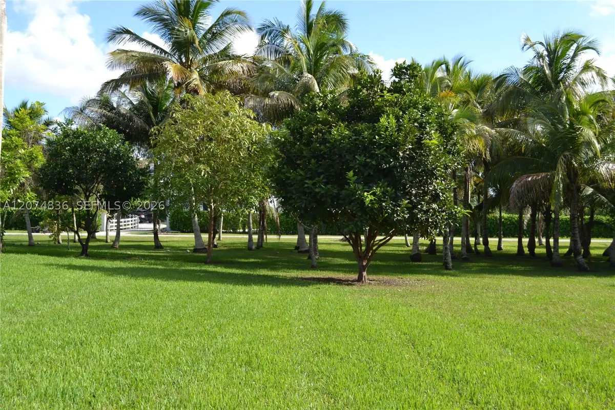 5425 SW 190th Ave, Southwest Ranches, FL 33332 - #1