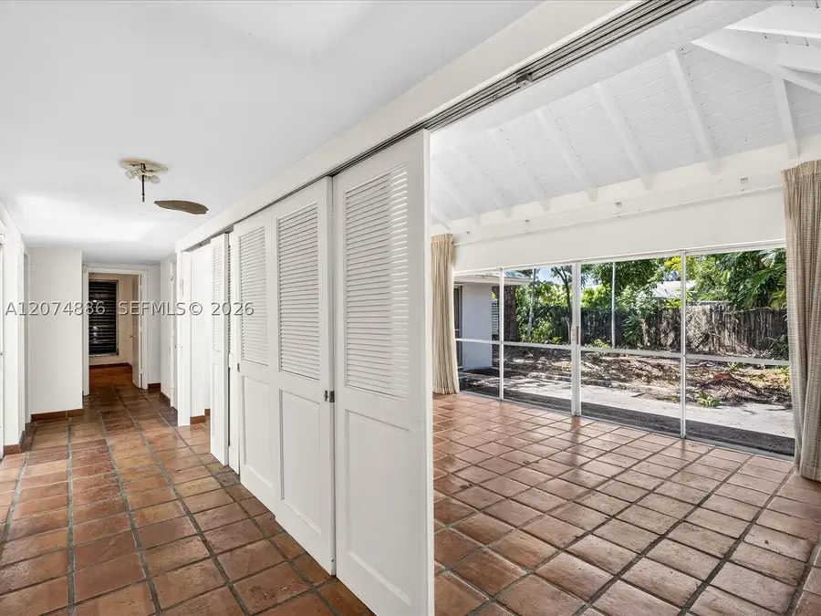 5710 SW 89th Ave, Miami, FL 33173 - #2