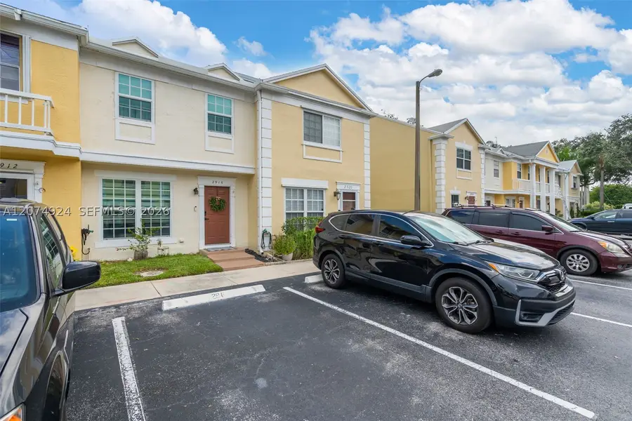 2916 Dorchester Ln, Cooper City, FL 33026 - #2