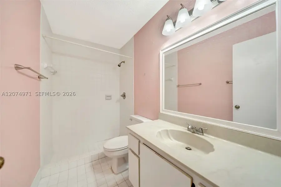 5223 Gate Lake Rd #5223, Tamarac, FL 33319 - #3