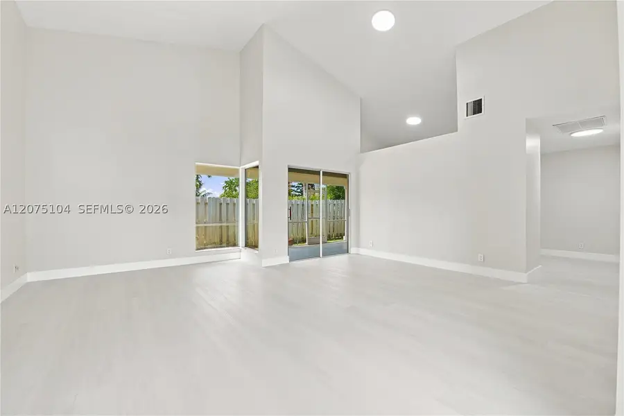 1181 SW 108th Ter, Davie, FL 33324 - #2