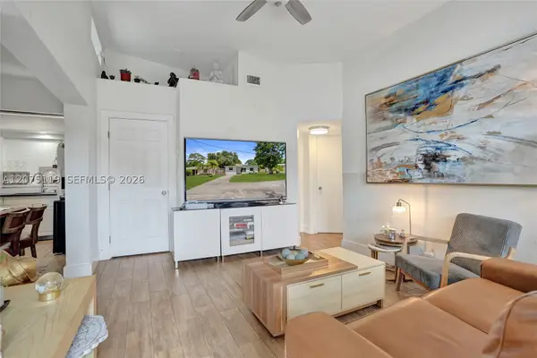 2701 Garfield St, Hollywood, FL 33020