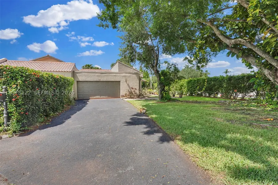 16871 Patio Village Ct, Weston, FL 33326 - #2