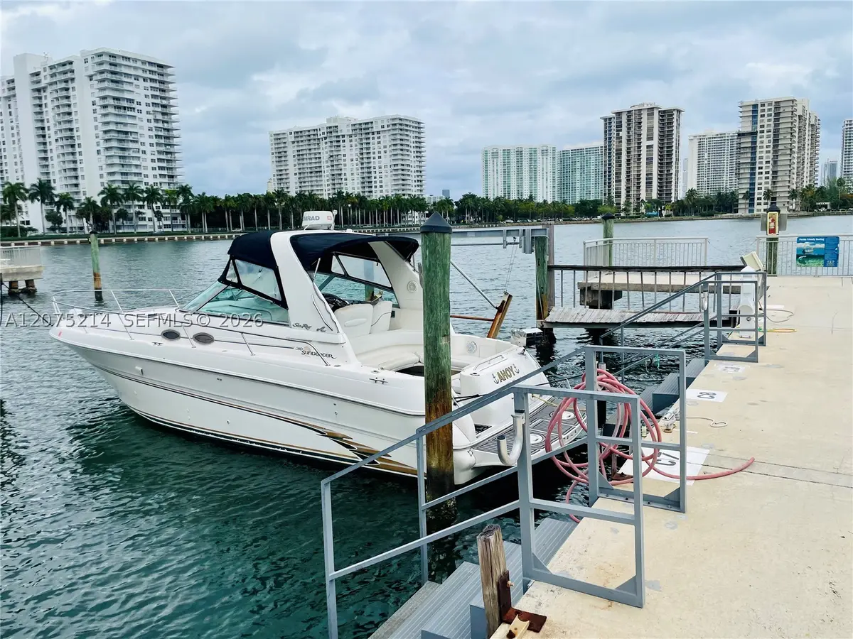 18081 Biscayne Blvd *boat Slip C-8, Aventura, FL 33160 - #1