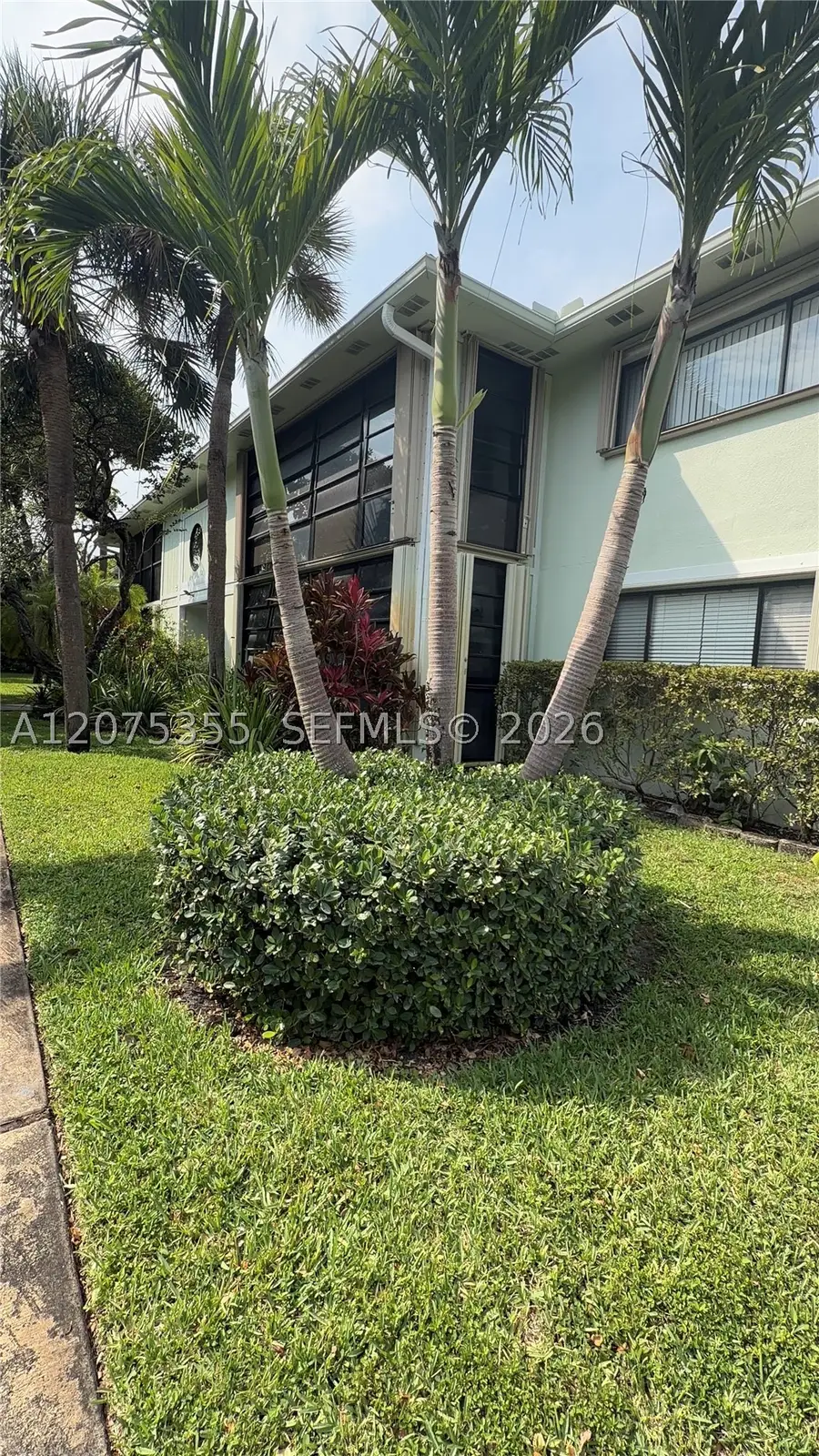 761 NE 199th St #202, Miami, FL 33179 - #2