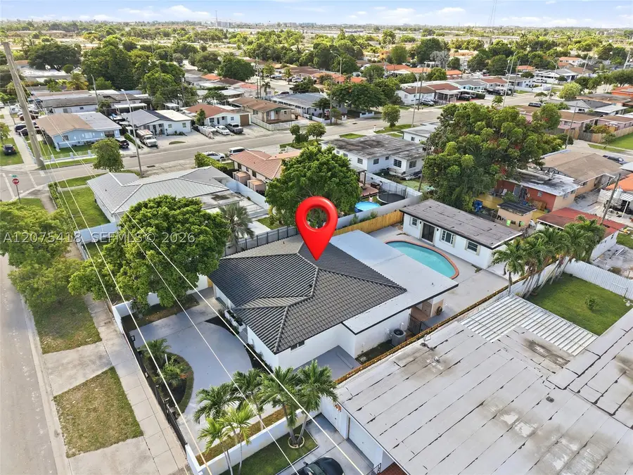 275 W 13 St, Hialeah, FL 33010 - #2