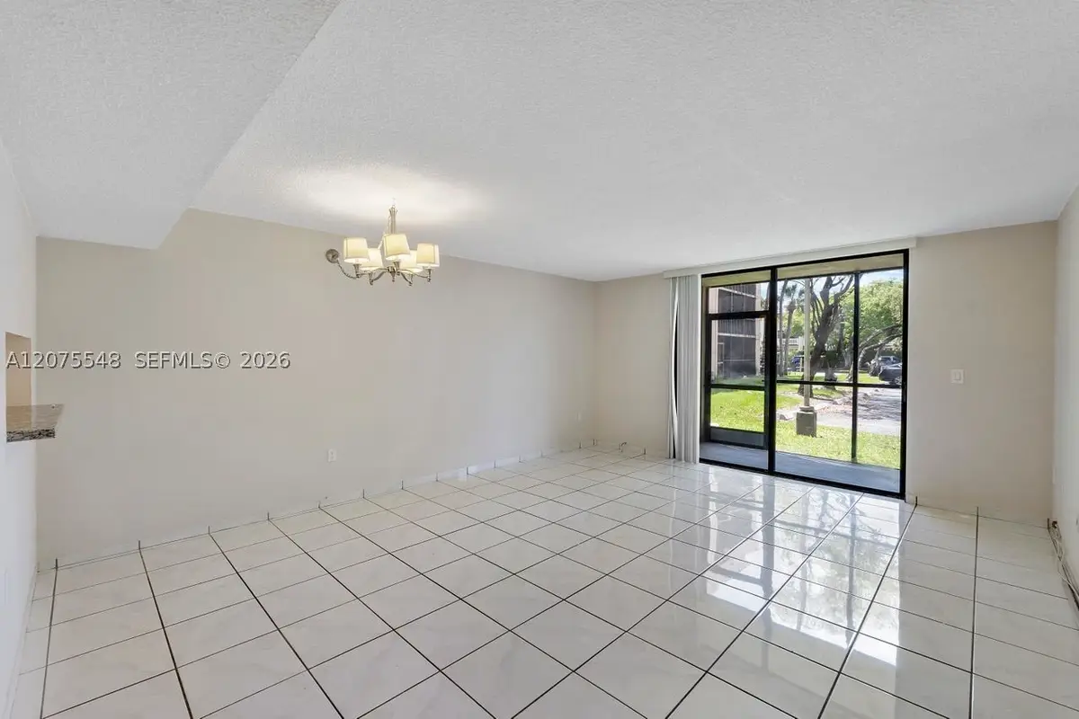 8420 SW 133rd Ave Rd #105, Miami, FL 33183 - #1