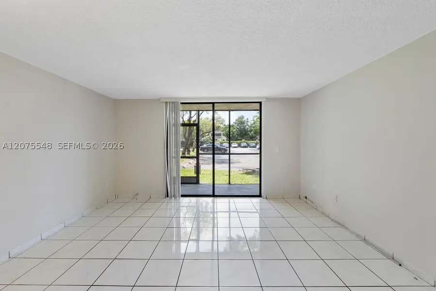 8420 SW 133rd Ave Rd #105, Miami, FL 33183 - #2