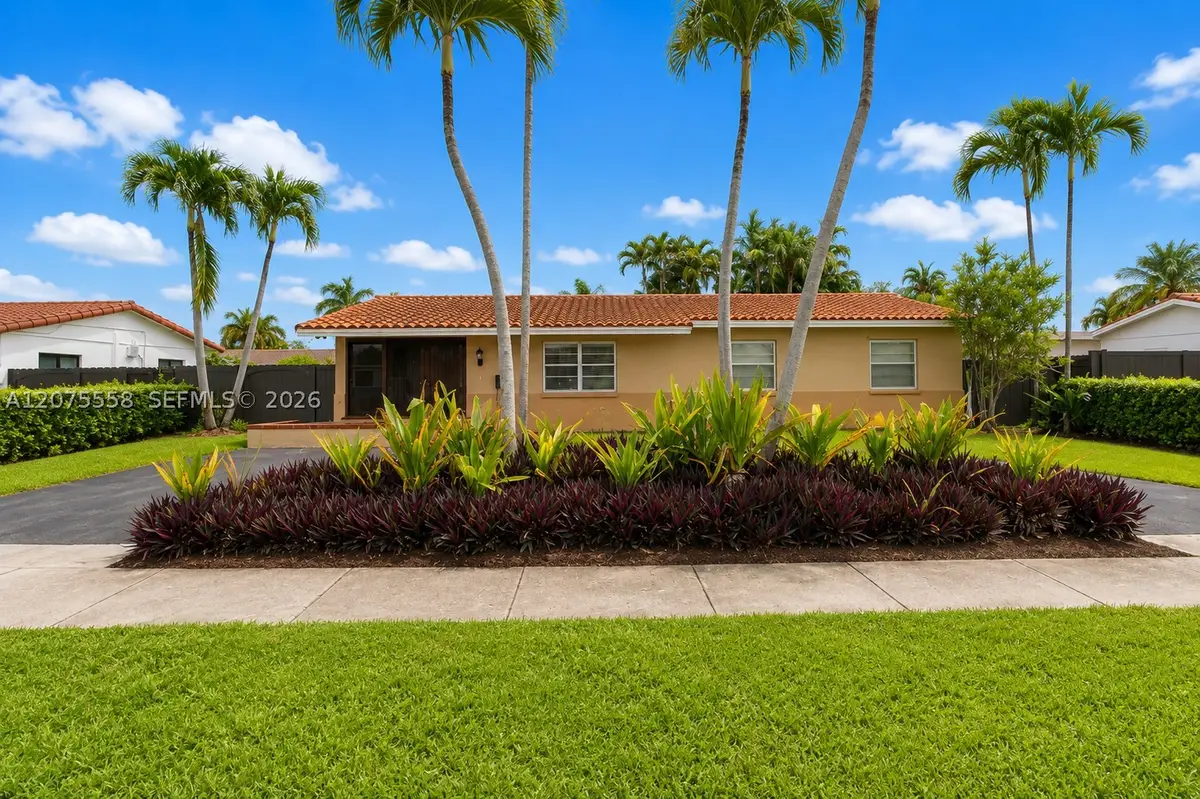 3115 Village Green Dr, Miami, FL 33175 - #1