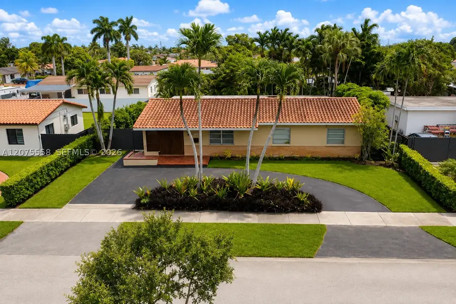 3115 Village Green Dr, Miami, FL 33175 - #2
