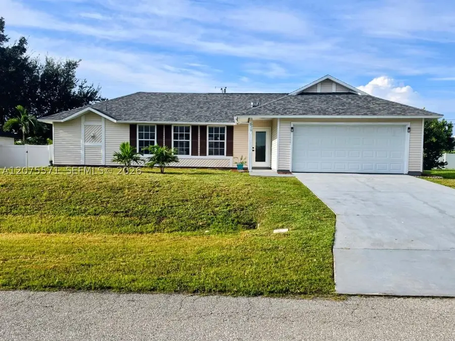 626 SW 25th Ter, Cape Coral, FL 33914 - #2
