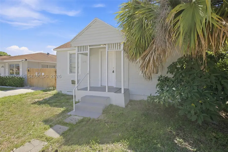 611 N Broadway, Lantana, FL 33462 - #2