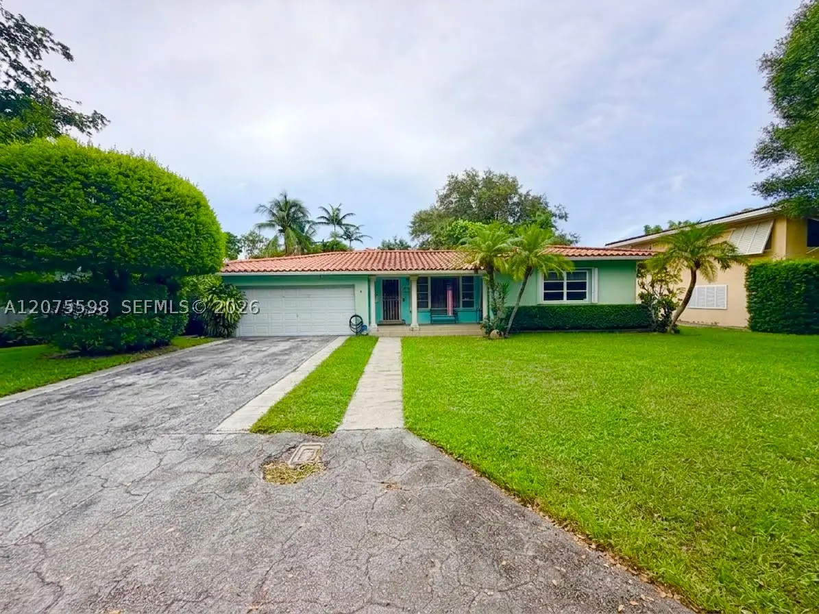 951 NE 115th St, Biscayne Park, FL 33161 - #1