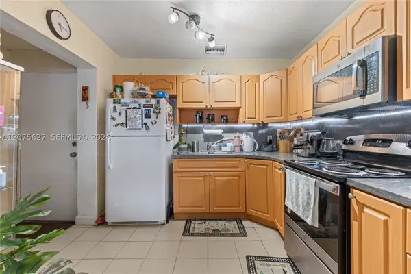 755 Harem Ave, Opa Locka, FL 33054