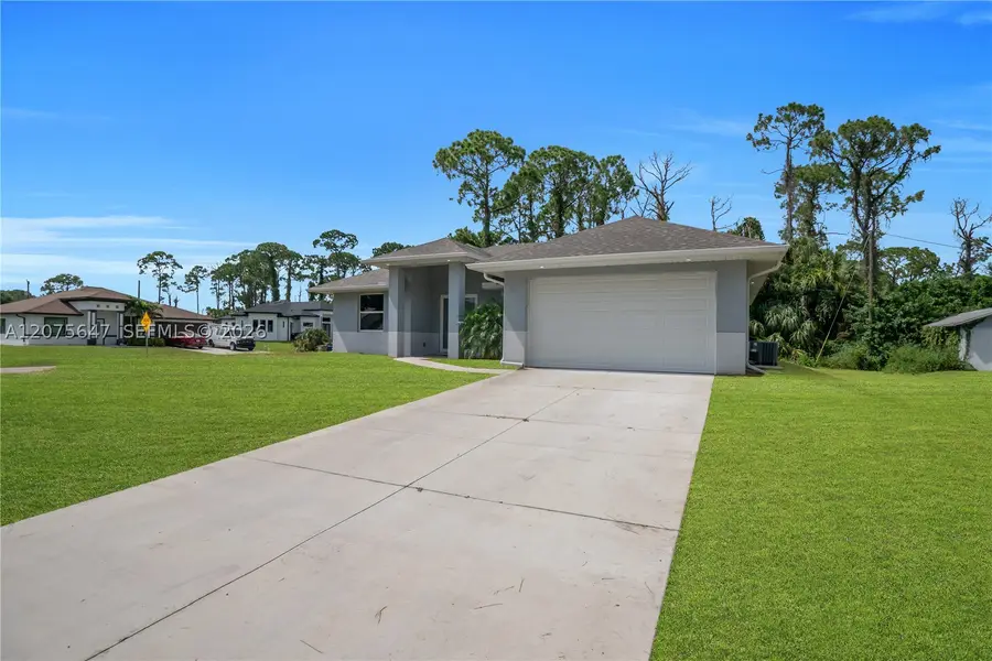 1901 E 7th St, Lehigh Acres, FL 33936 - #3