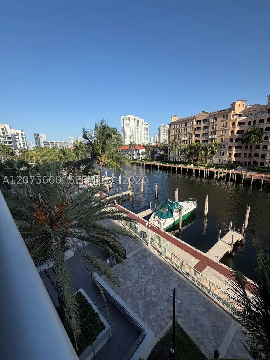 2950 NE 188th St #325, Aventura, FL 33180 - #3