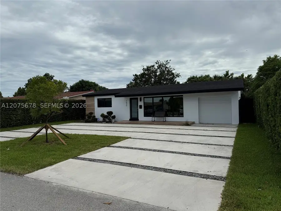 7630 Venetian St, Miramar, FL 33023 - #2