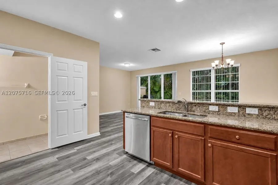 3222 NW 31st Ter, Oakland Park, FL 33309 - #3