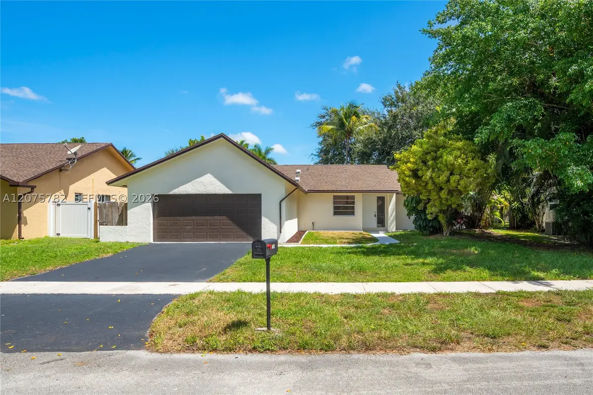 7389 NW 48th Pl, Lauderhill, FL 33319 - #1