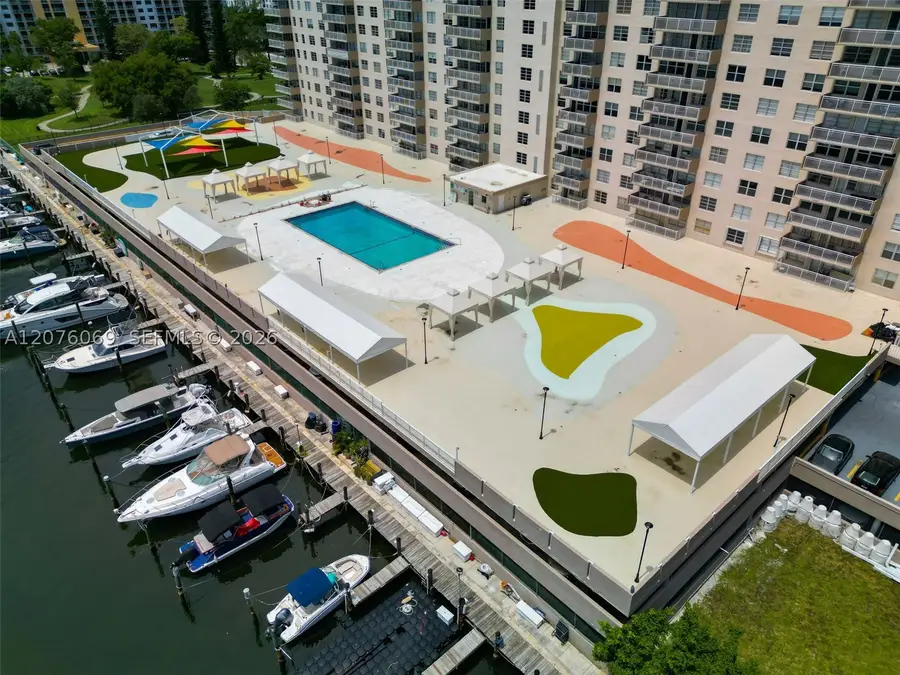 250 174th St #2304, Sunny Isles Beach, FL 33160 - #2