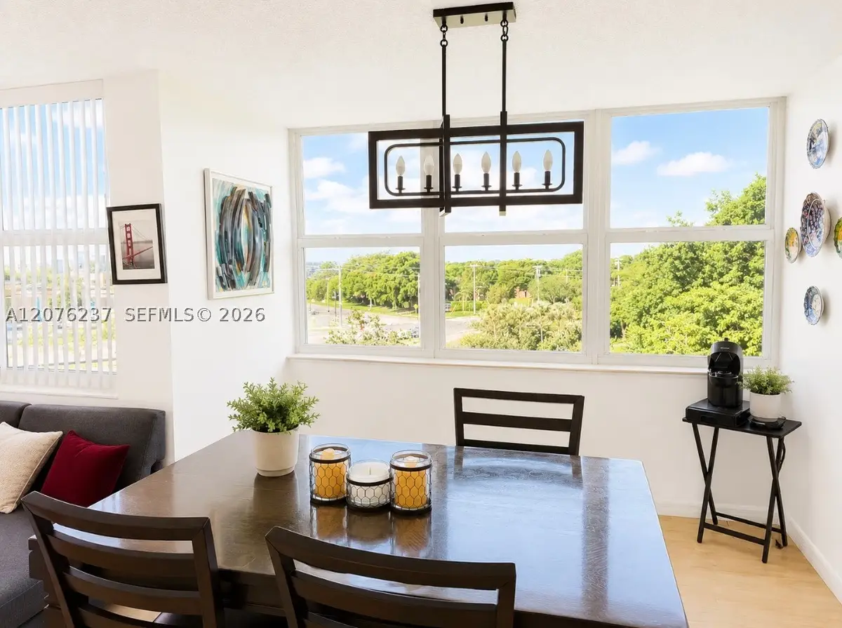 1100 Saint Charles Pl #504, Pembroke Pines, FL 33026 - #1