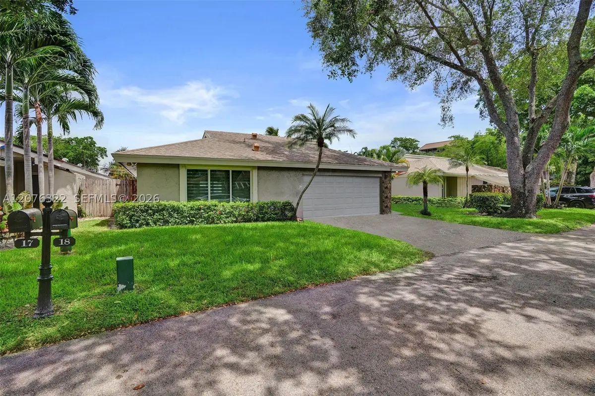 18 Boxwood Rd, Hollywood, FL 33021 - #1