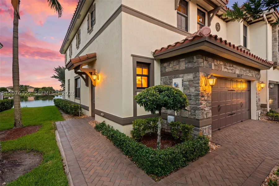 8442 Lake Majesty Ln, Parkland, FL 33076 - #2