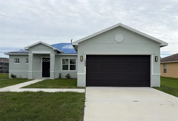 1649 SW Merchant Ln, Port St Lucie, FL 34953