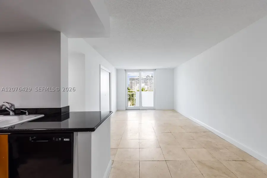 1621 Bay Rd #604, Miami Beach, FL 33139 - #3