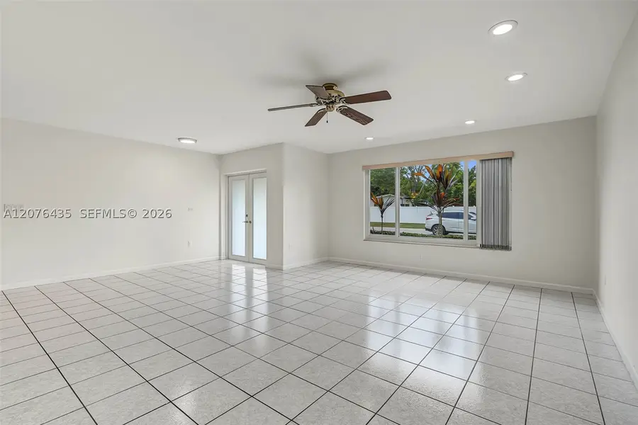 17721 SW 93rd Ave, Palmetto Bay, FL 33157 - #2
