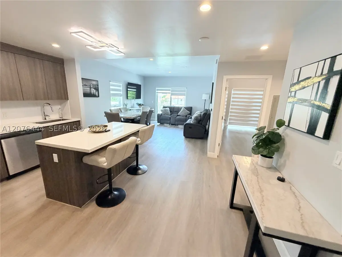 1938 Jackson St #202, Hollywood, FL 33020 - #1