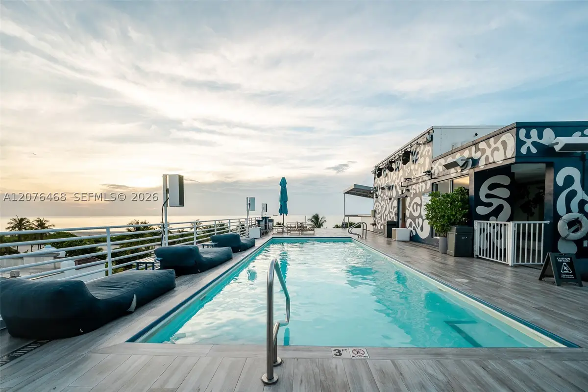 1060 Ocean Dr #D206, Miami Beach, FL 33139 - #1