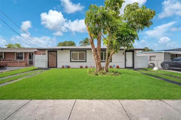 2572 NW 20th St, Fort Lauderdale, FL 33311