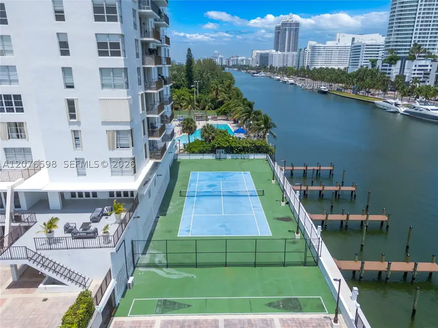 4101 Pine Tree Dr #1105, Miami Beach, FL 33140 - #2