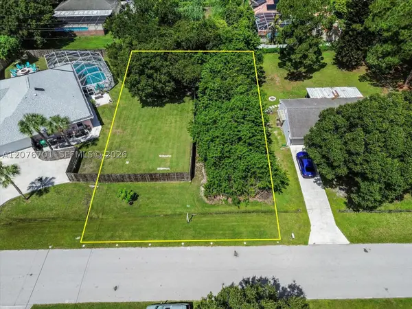 1776 SW Day St, Port St Lucie, FL 34953