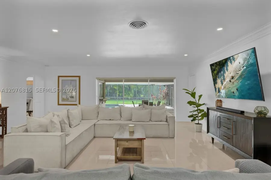 11805 SW 62nd Ave, Pinecrest, FL 33156 - #2