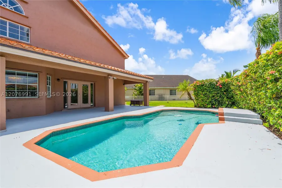 950 NW 197th Ter, Pembroke Pines, FL 33029 - #2