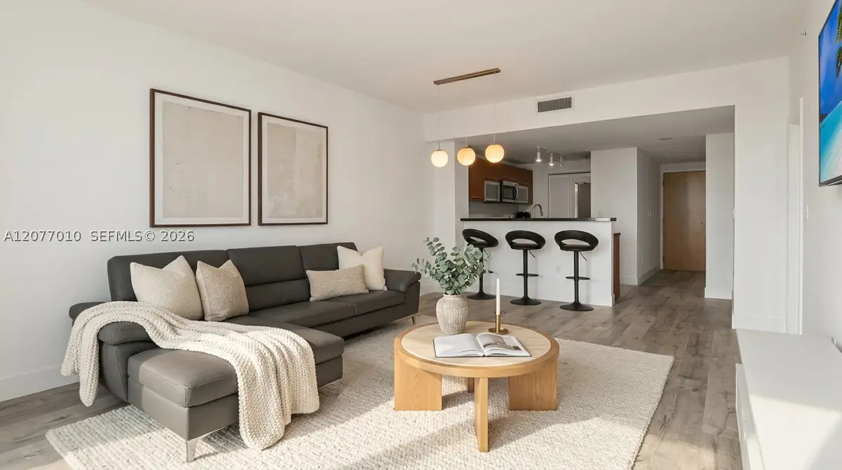 253 NE 2nd St #2104, Miami, FL 33132 - #1