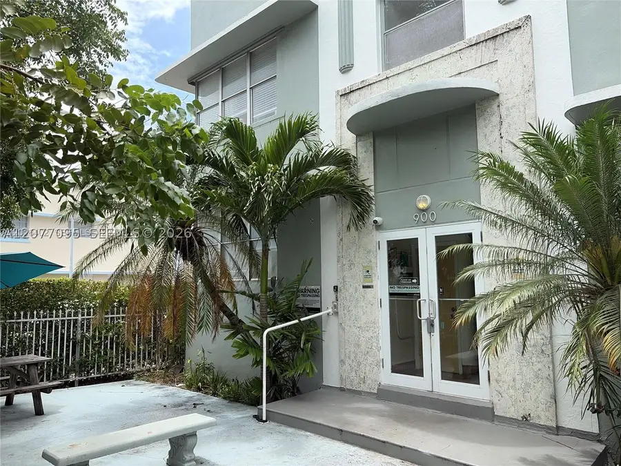 900 Jefferson Ave #2, Miami Beach, FL 33139 - #2