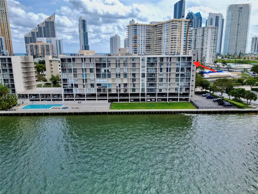17500 N Bay Rd #S907, Sunny Isles Beach, FL 33160 - #2