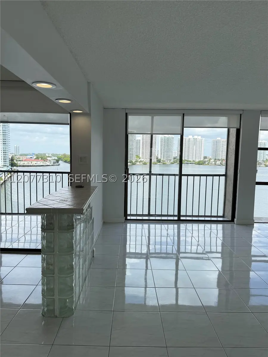 17500 N Bay Rd #S907, Sunny Isles Beach, FL 33160 - #3