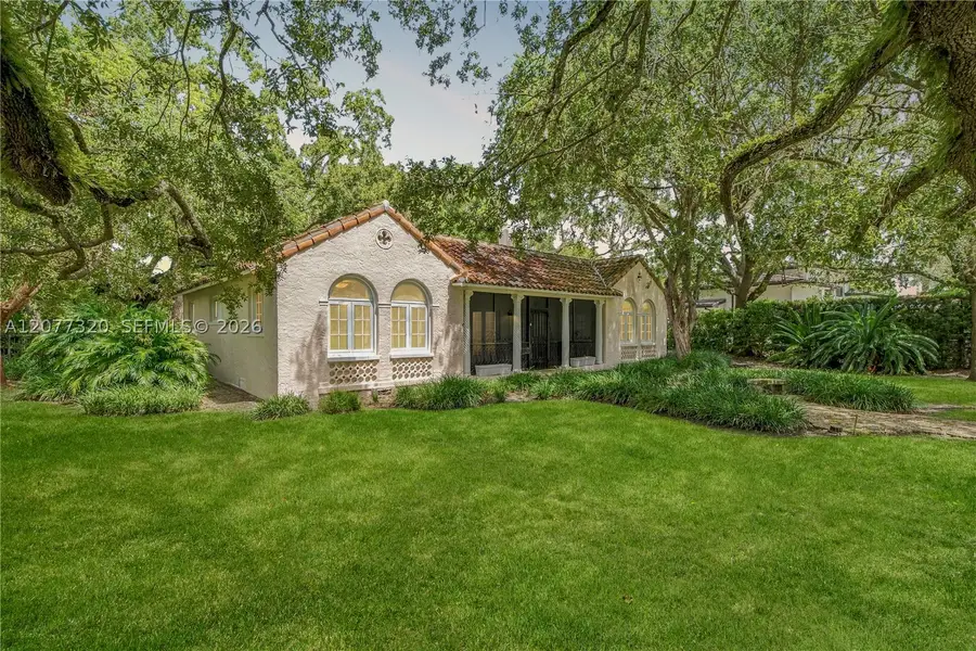 665 N Greenway Dr, Coral Gables, FL 33134 - #2