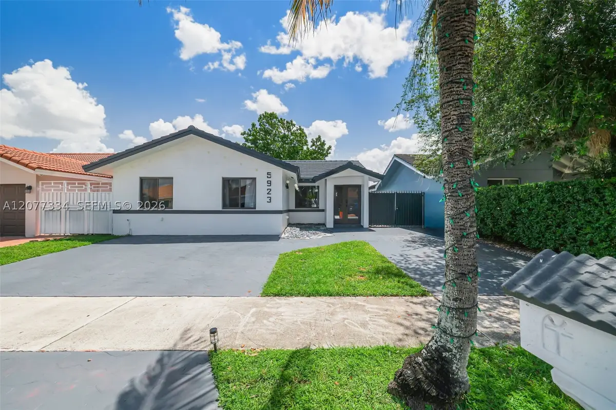 5923 SW 147th Pl, Miami, FL 33193 - #1