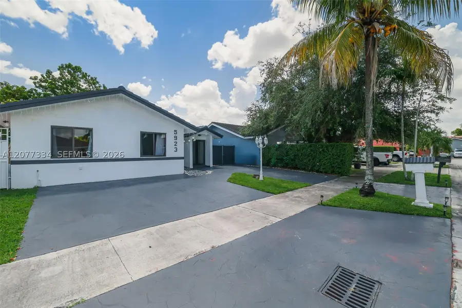 5923 SW 147th Pl, Miami, FL 33193 - #3