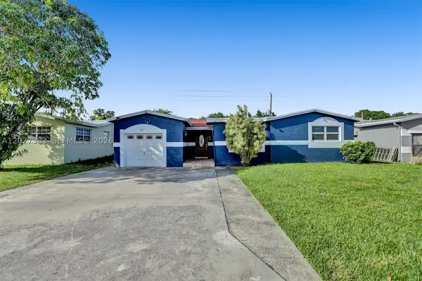 7221 Fairway Blvd, Miramar, FL 33023